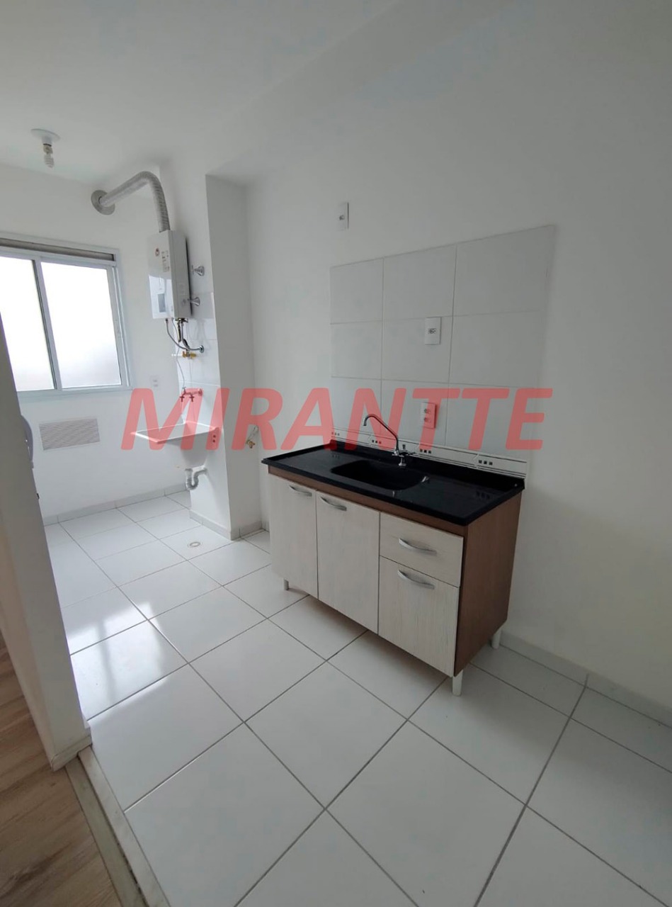 Apartamento de 47m² com 2 quartos em Vila Gustavo