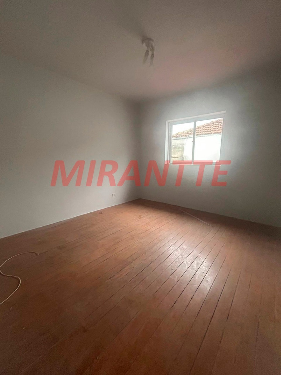 Casa terrea de 80m² com 2 quartos em Água Fria