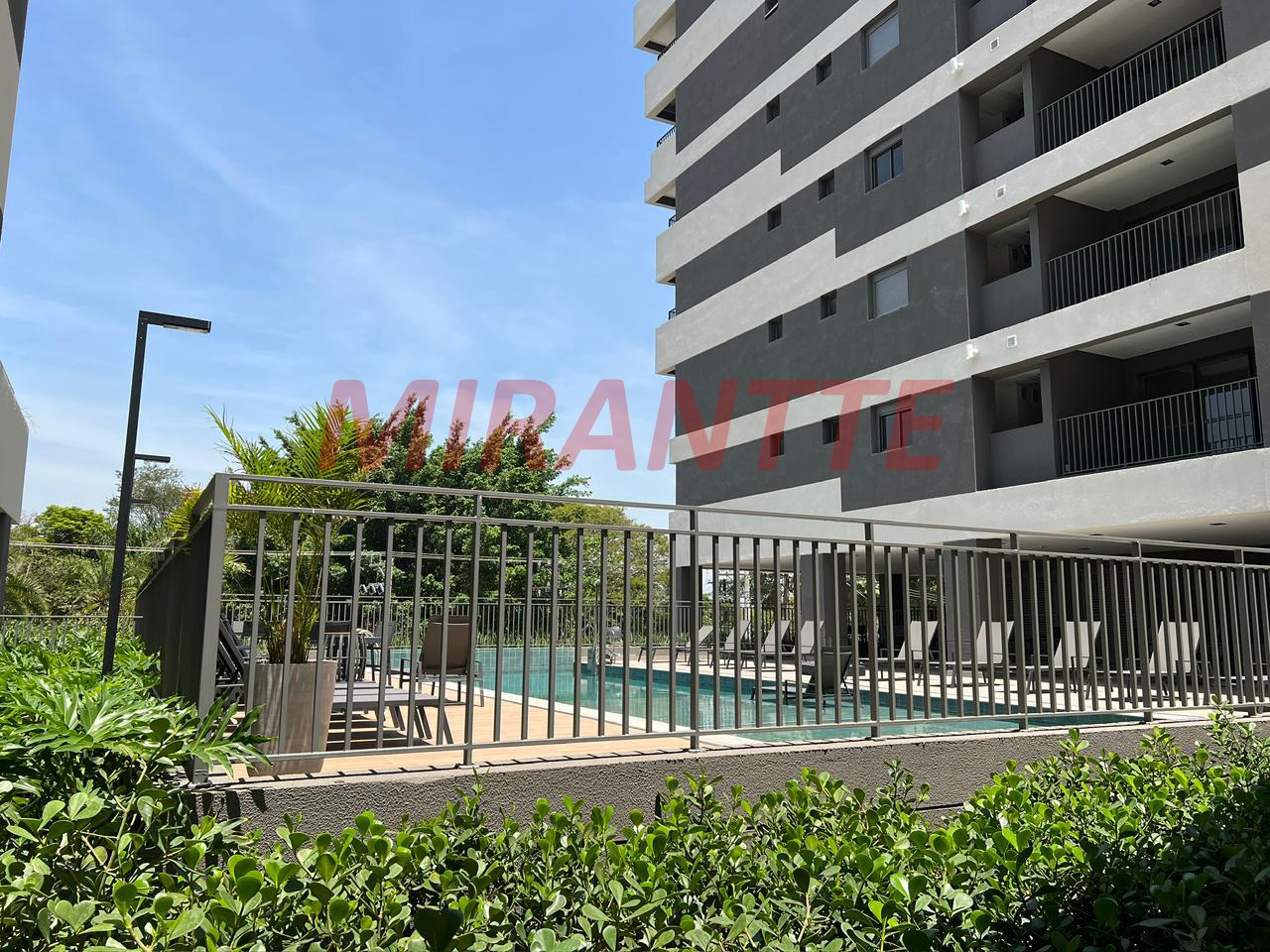 Apartamento de 243m² com 3 quartos em Santana