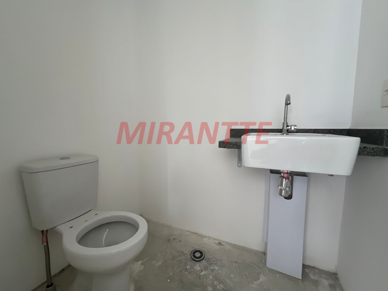 Apartamento de 243m² com 3 quartos em Santana