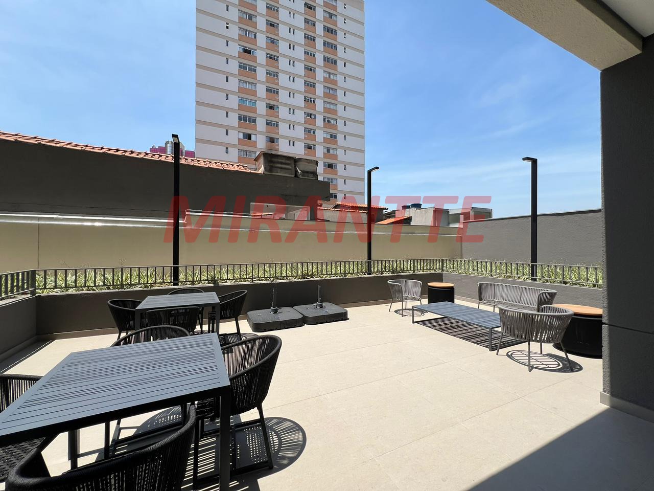 Apartamento de 243m² com 3 quartos em Santana