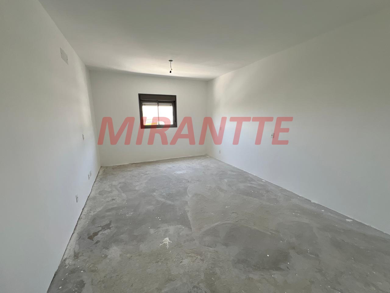 Apartamento de 243m² com 3 quartos em Santana