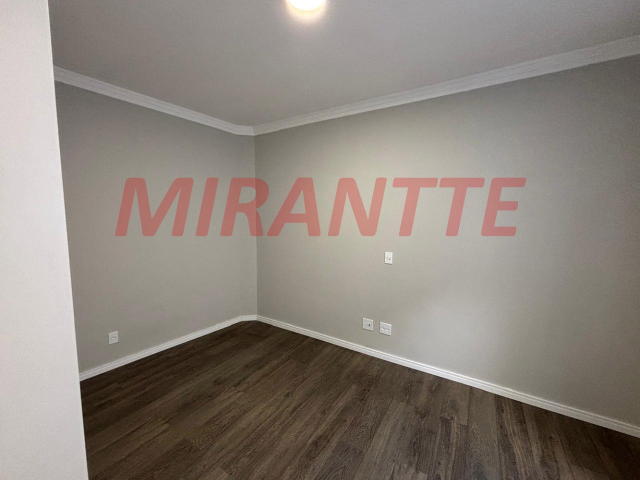 Cond. fechado de 65m² com 2 quartos em Chora Menino
