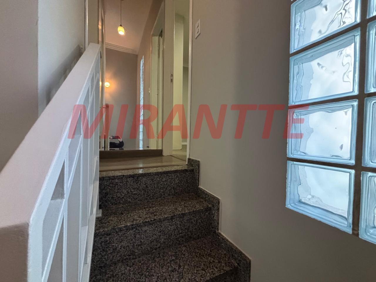 Cond. fechado de 65m² com 2 quartos em Chora Menino