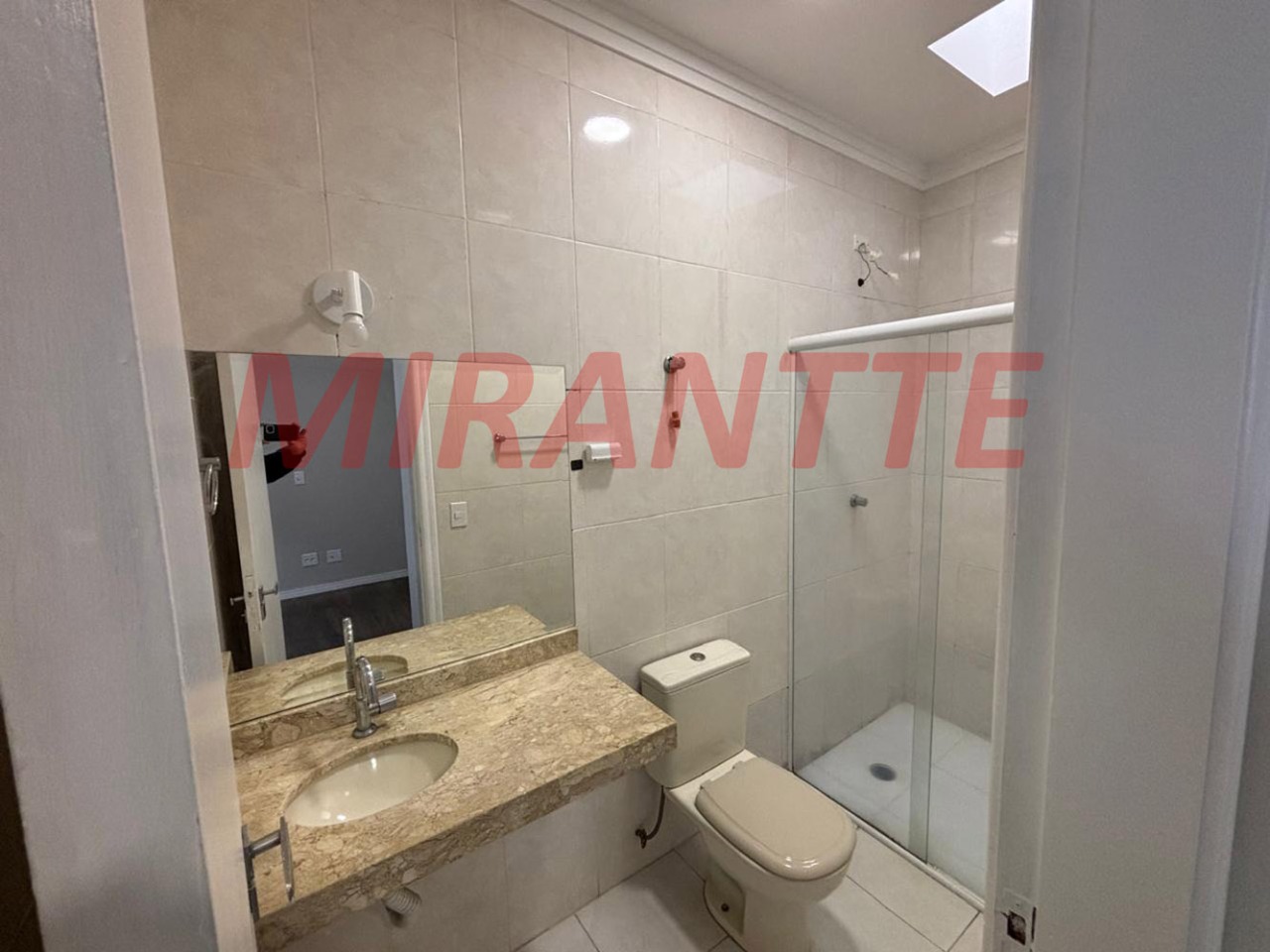 Cond. fechado de 65m² com 2 quartos em Chora Menino