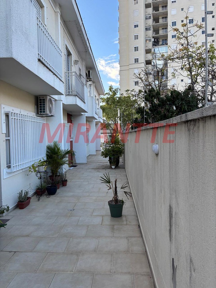 Cond. fechado de 65m² com 2 quartos em Chora Menino