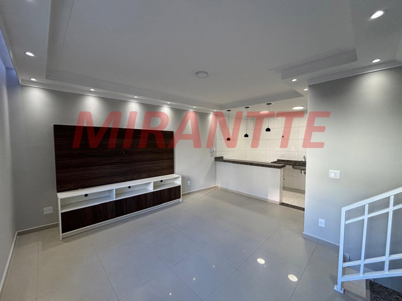 Cond. fechado de 65m² com 2 quartos em Chora Menino