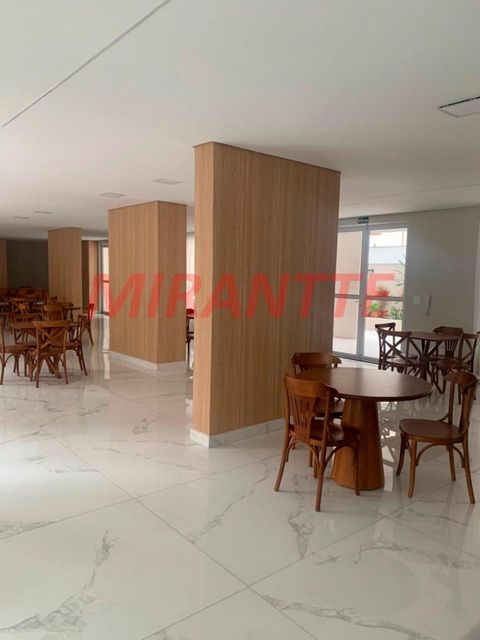 Apartamento de 38m² com 2 quartos em Vila Mazzei