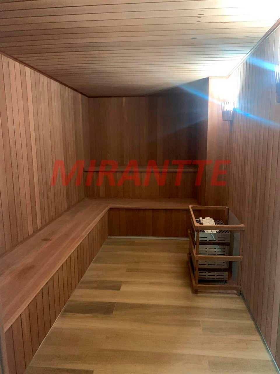 Apartamento de 38m² com 2 quartos em Vila Mazzei