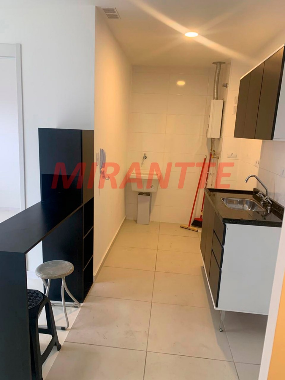 Apartamento de 38m² com 2 quartos em Vila Mazzei