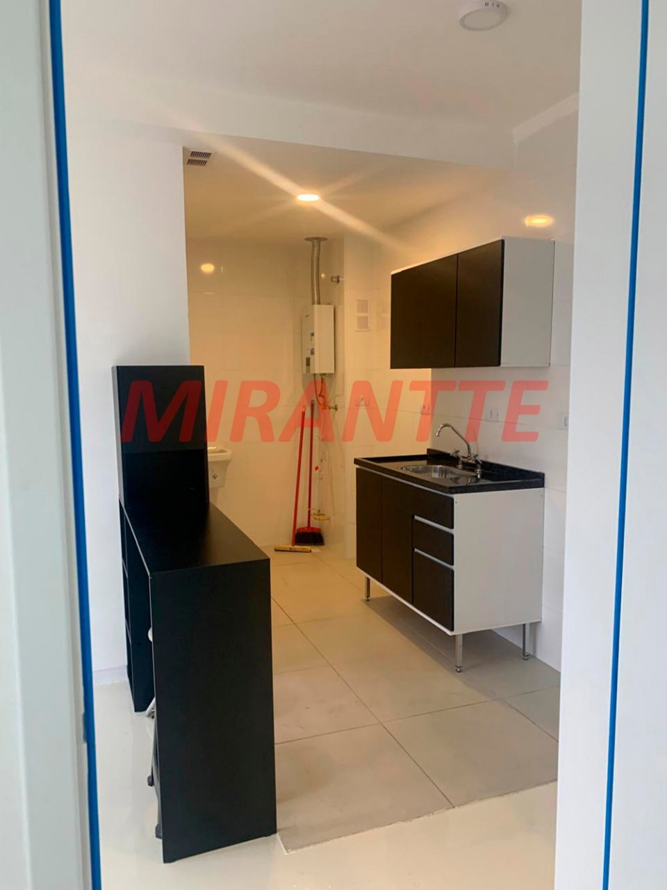 Apartamento de 38m² com 2 quartos em Vila Mazzei