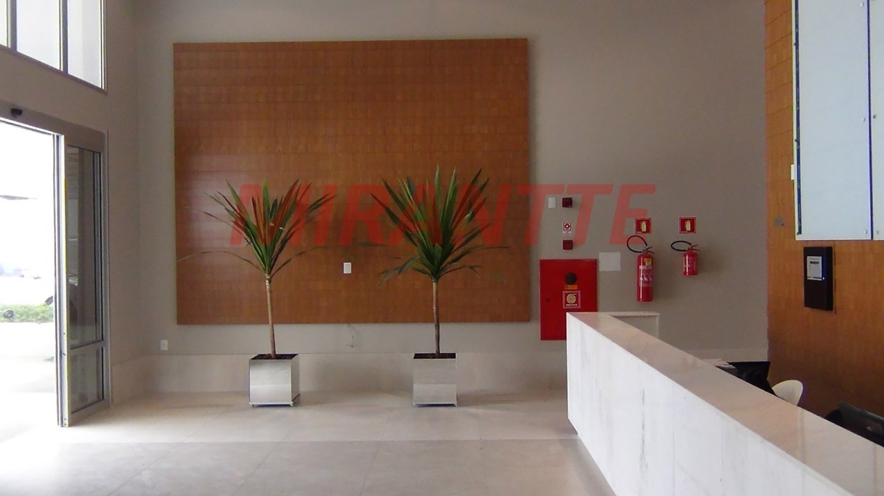 Comercial de 59.72m² em Santana