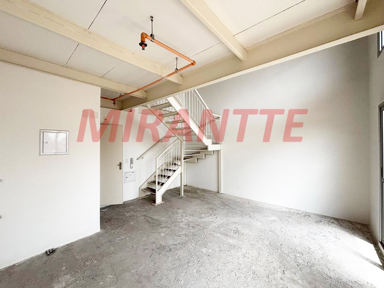 Comercial de 59.72m² em Santana