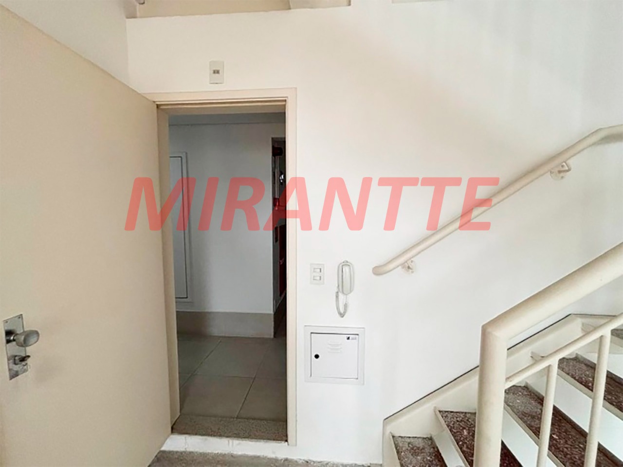 Comercial de 59.72m² em Santana