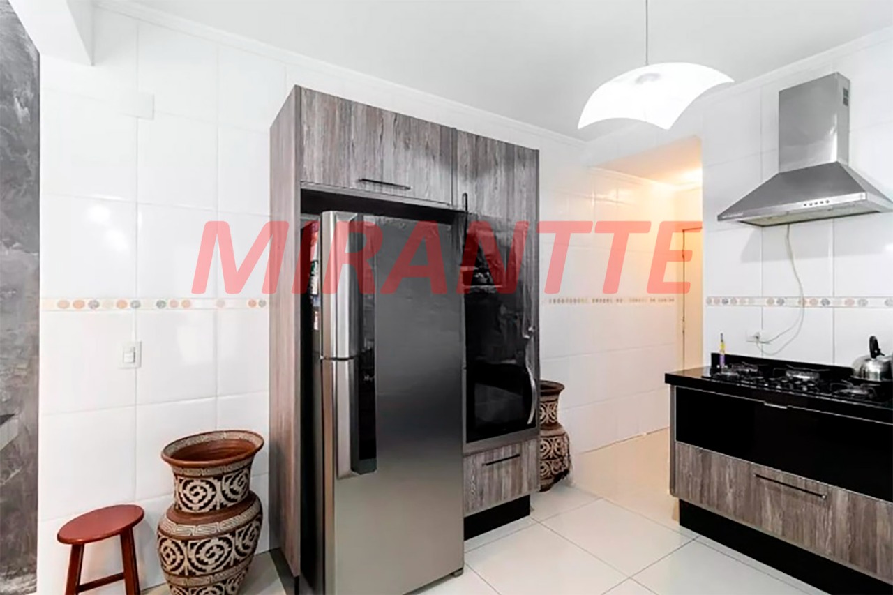 Sobrado de 156m² com 4 quartos em Pompéia