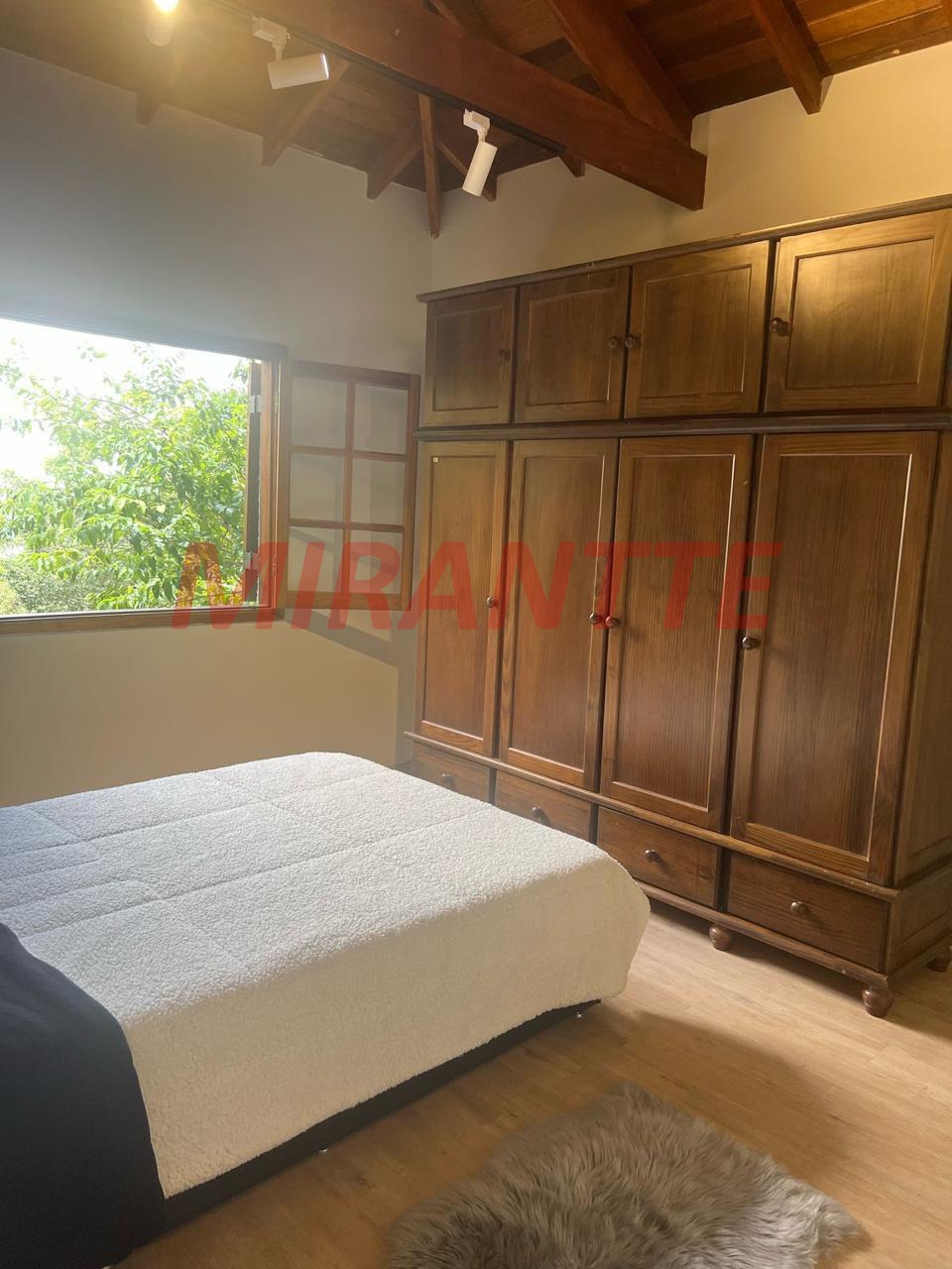 Casa terrea de 450m² com 5 quartos em PARQUE PETROPOLIS