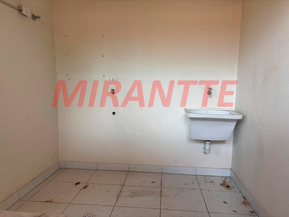 Casa terrea de 50m² com 3 quartos em Conjunto Residencial Santa Terezinha