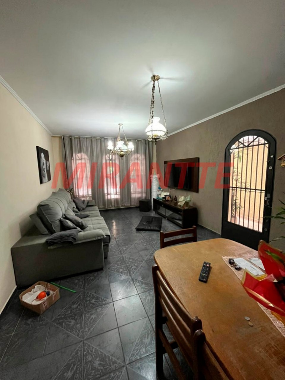 Casa terrea de 111.94m² com 3 quartos em Jardim Guapíra