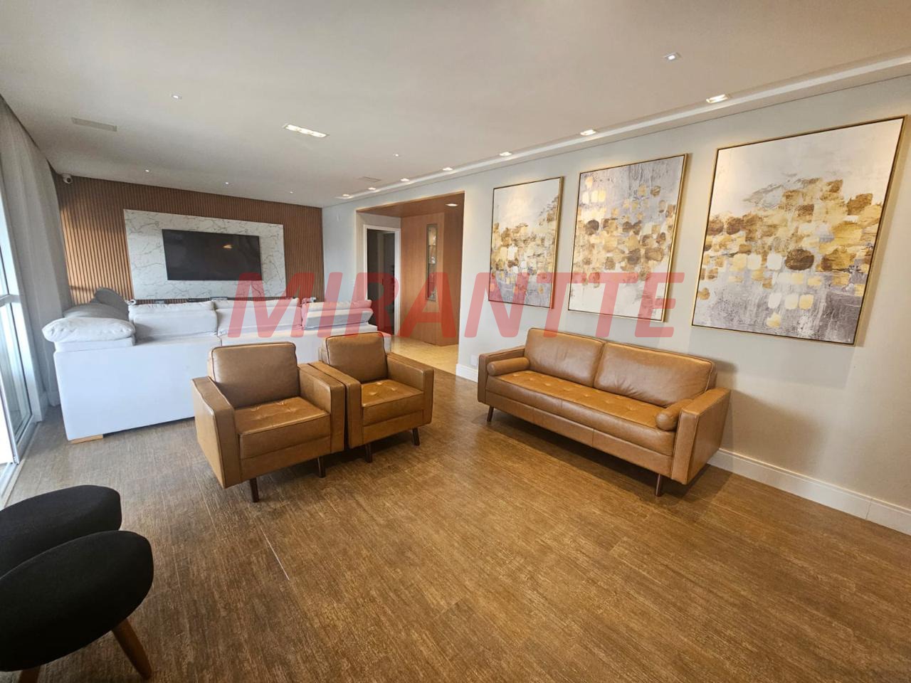 Apartamento de 200m² com 3 quartos em Santa Teresinha