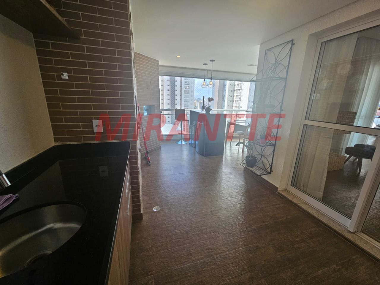 Apartamento de 200m² com 3 quartos em Santa Teresinha