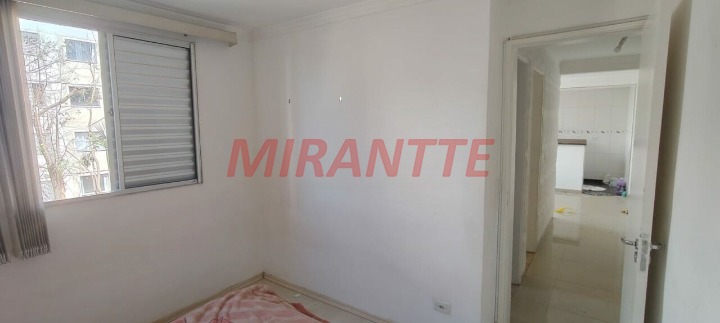 Apartamento de 50m² com 2 quartos em Água Chata