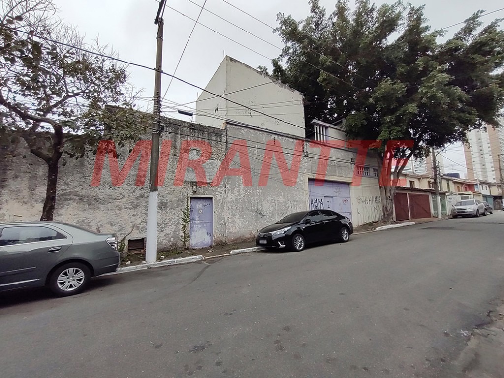 Comercial de 1675m² em Imirim