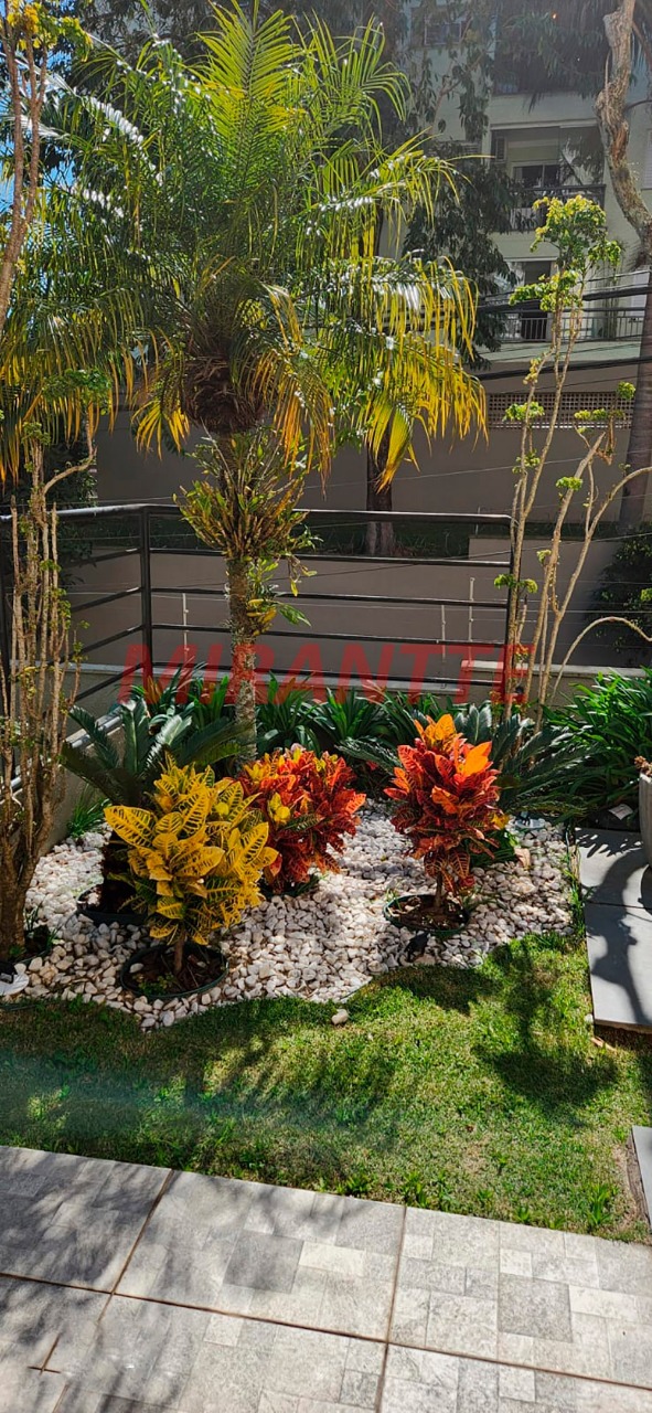 Apartamento de 63m² com 2 quartos em Horto Florestal