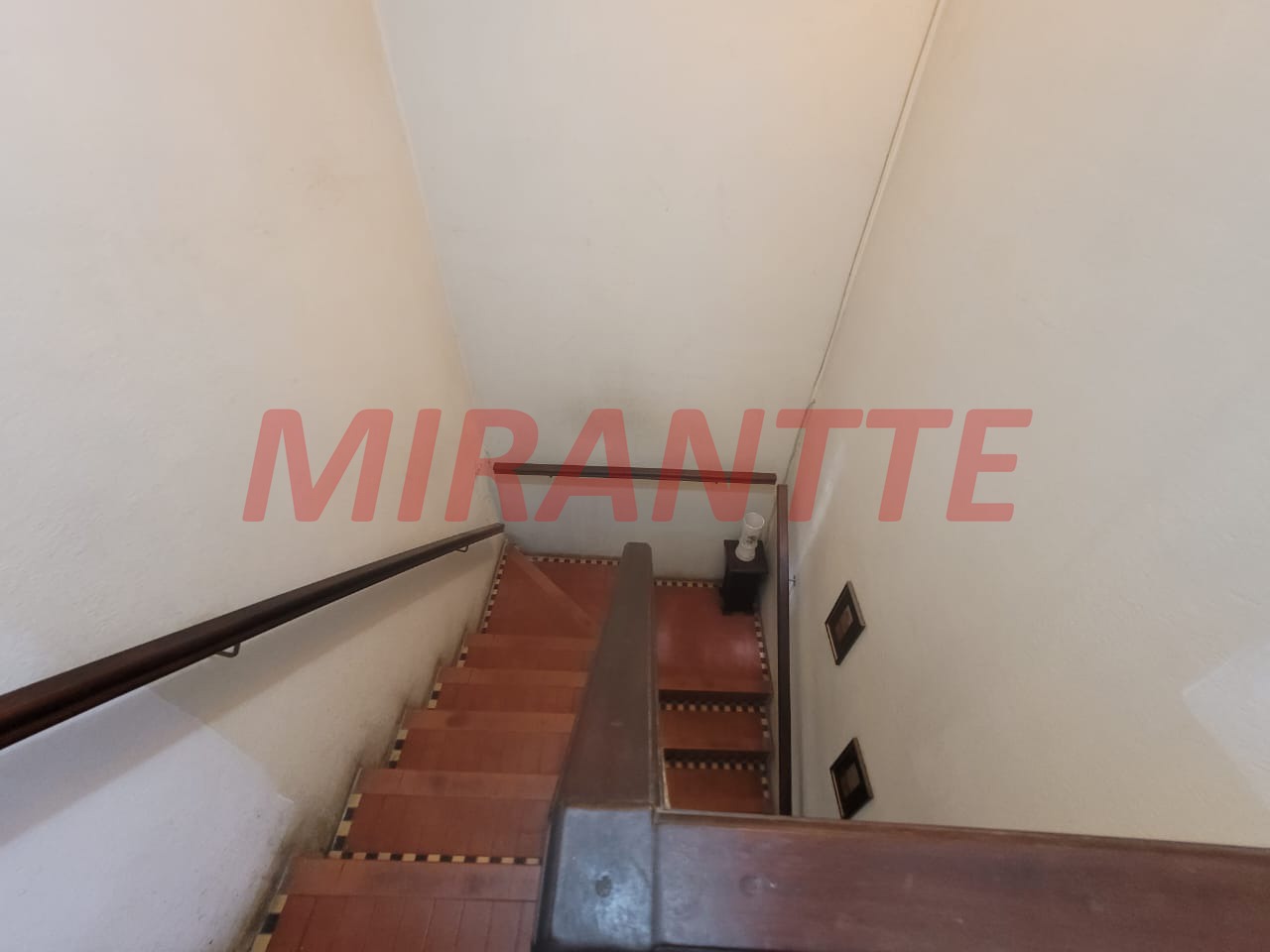 Sobrado de 96m² com 2 quartos em Imirim
