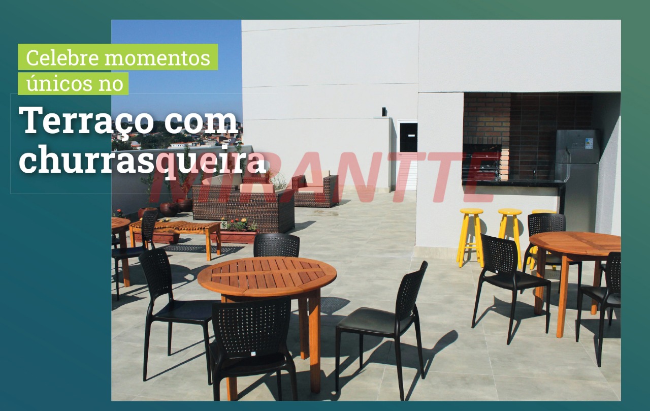 Apartamento de 38m² com 2 quartos em Vila Ré