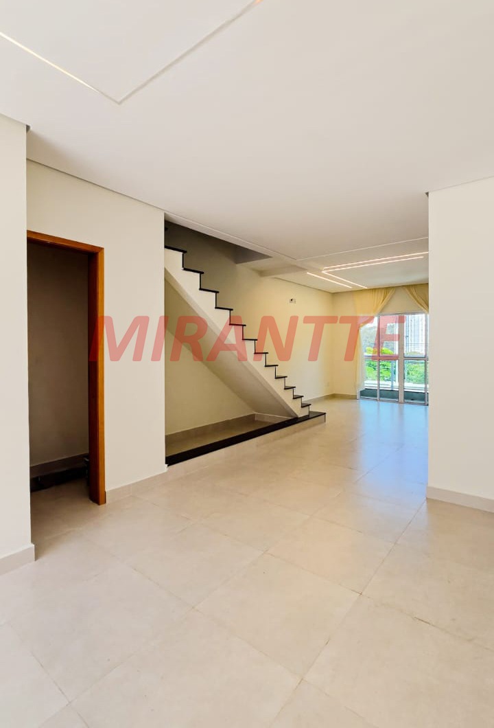 Sobrado de 150m² com 4 quartos em Vila Augusta