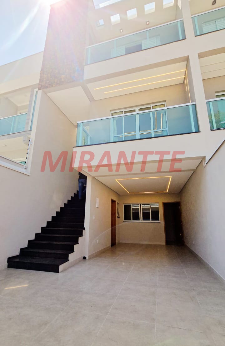 Sobrado de 150m² com 4 quartos em Vila Augusta