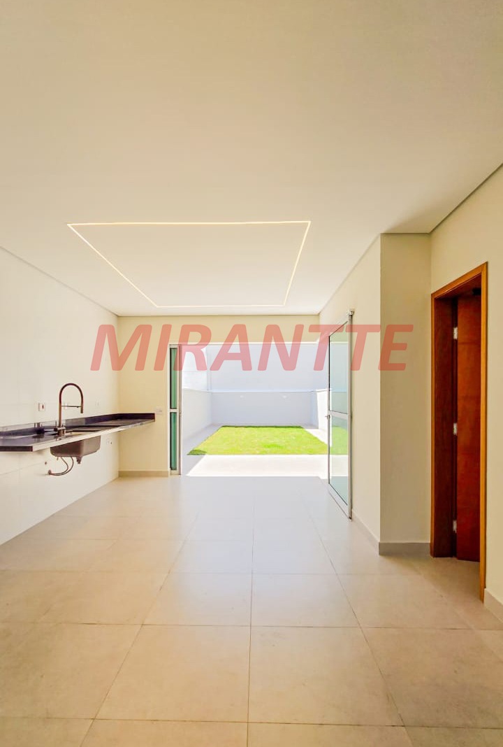 Sobrado de 150m² com 4 quartos em Vila Augusta