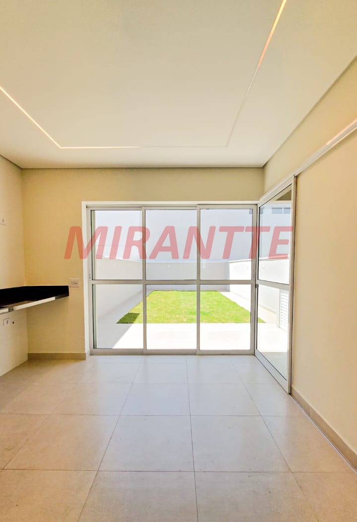 Sobrado de 150m² com 4 quartos em Vila Augusta