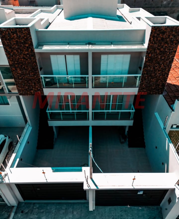 Sobrado de 150m² com 4 quartos em Vila Augusta