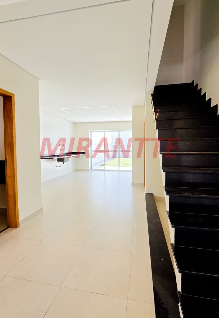 Sobrado de 150m² com 4 quartos em Vila Augusta