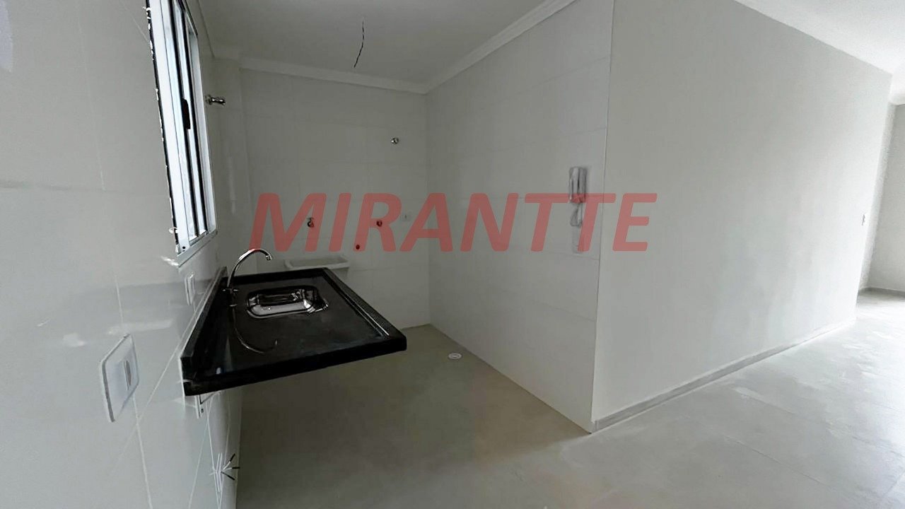 Apartamento de 49.22m² com 2 quartos em Água Fria