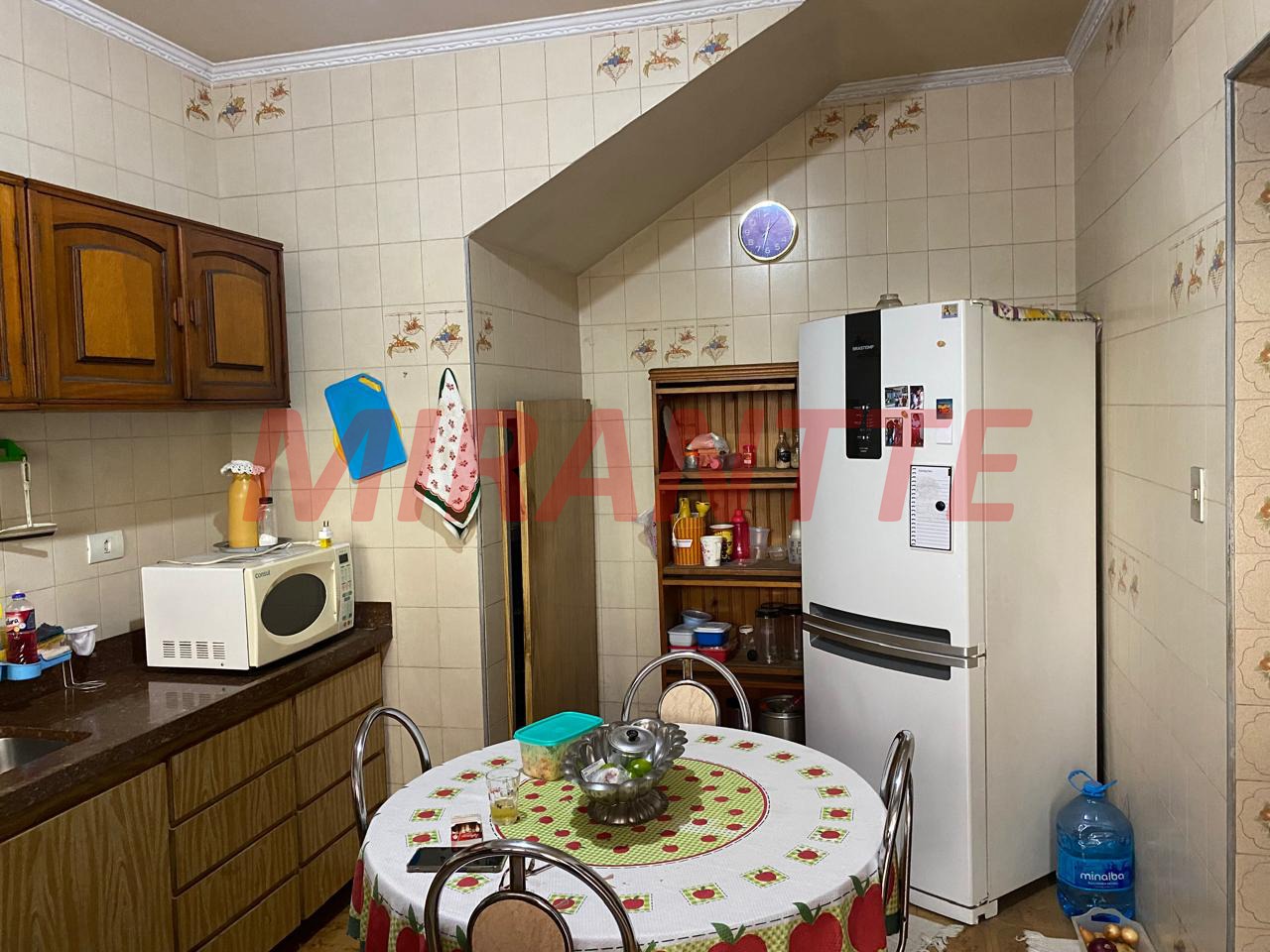 Sobrado de 190m² com 3 quartos em Vila Iorio
