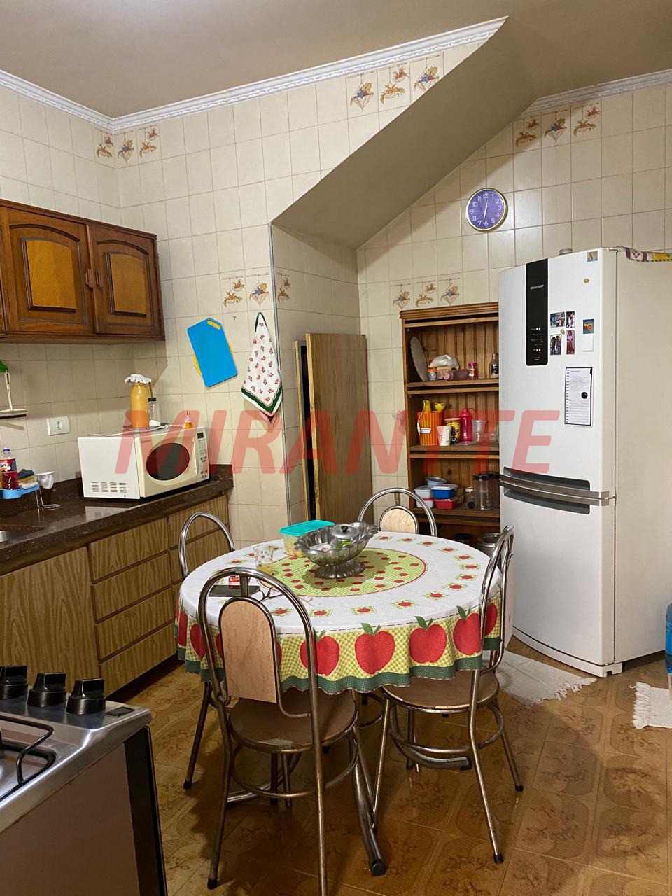 Sobrado de 190m² com 3 quartos em Vila Iorio