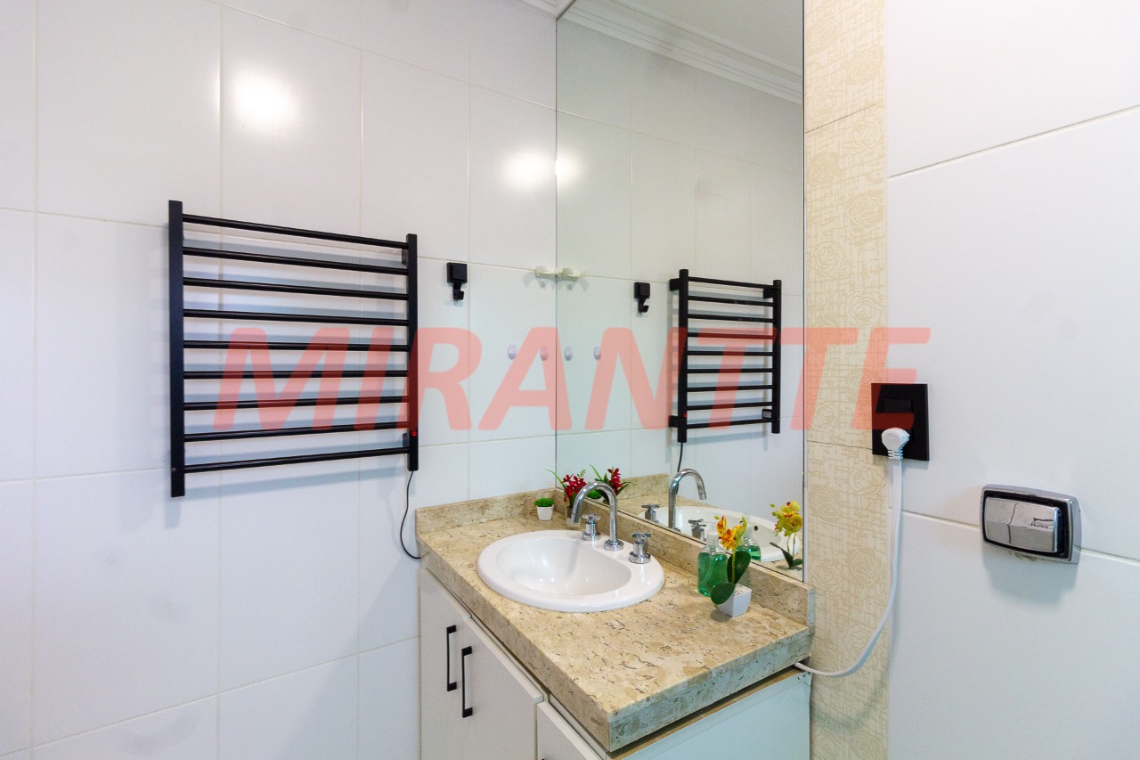 Sobrado de 136m² com 3 quartos em Vila Pauliceia