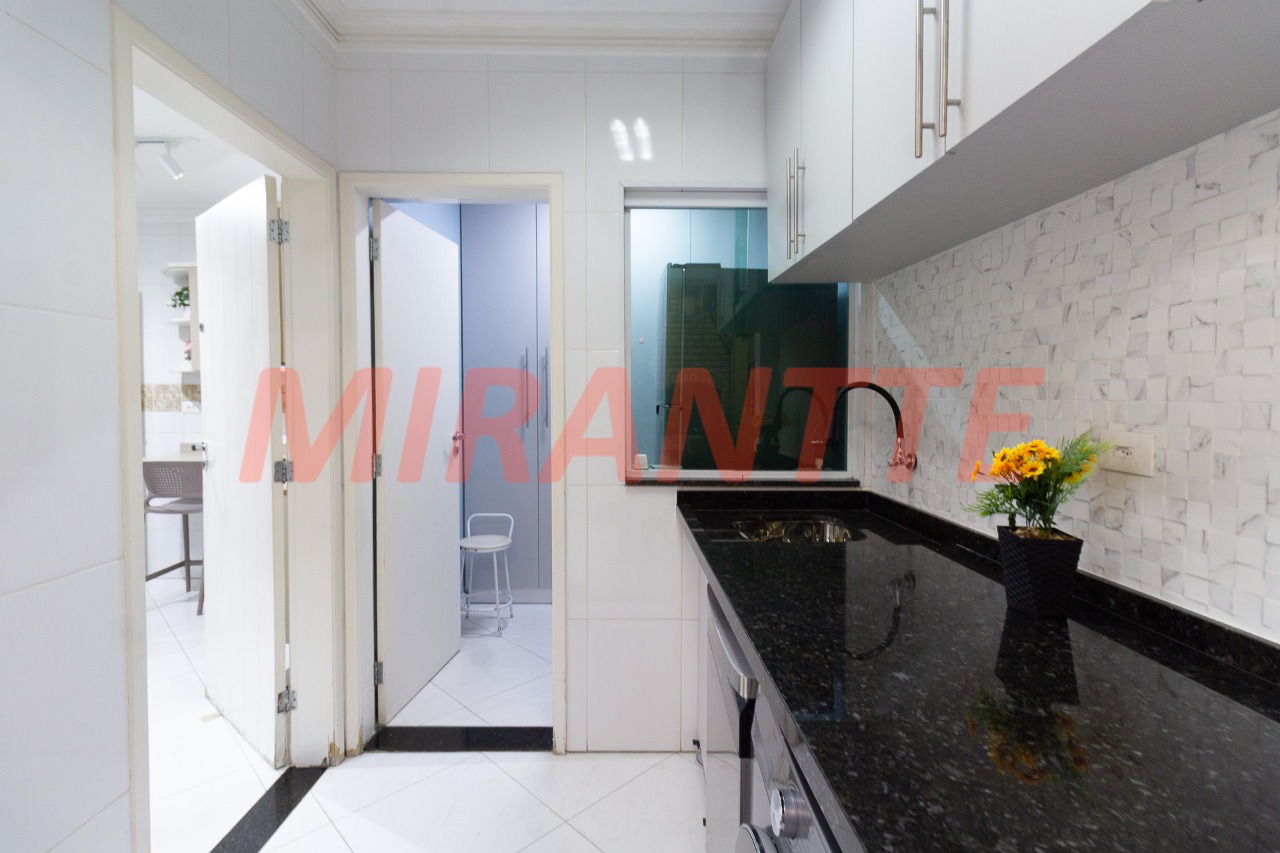 Sobrado de 136m² com 3 quartos em Vila Pauliceia