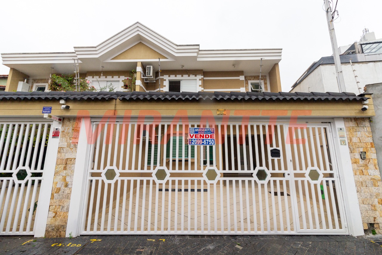 Sobrado de 136m² com 3 quartos em Vila Pauliceia