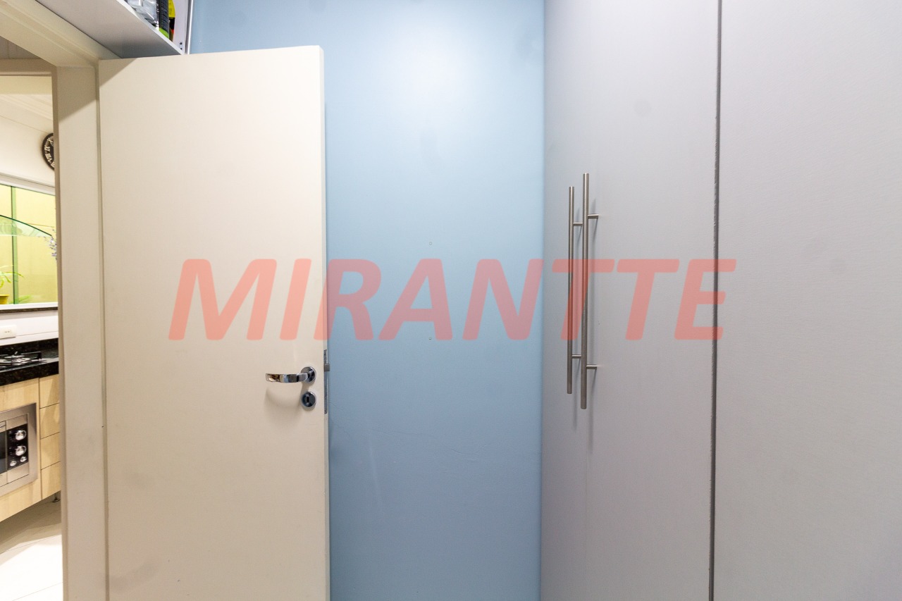 Sobrado de 136m² com 3 quartos em Vila Pauliceia