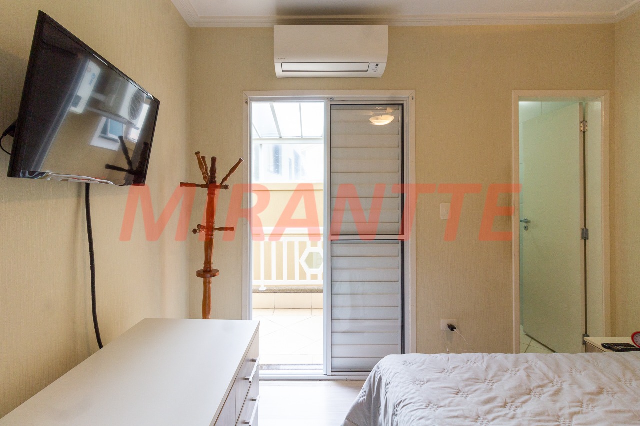 Sobrado de 136m² com 3 quartos em Vila Pauliceia