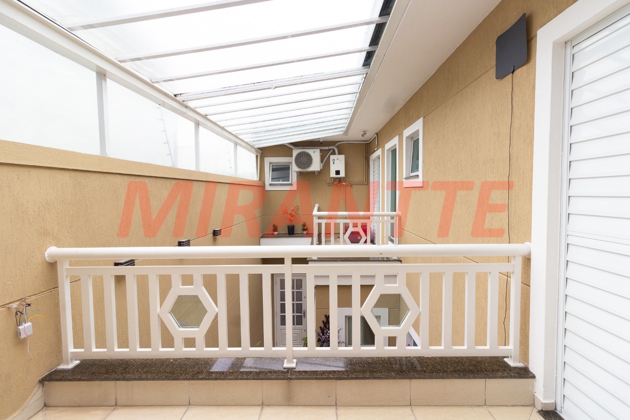 Sobrado de 136m² com 3 quartos em Vila Pauliceia