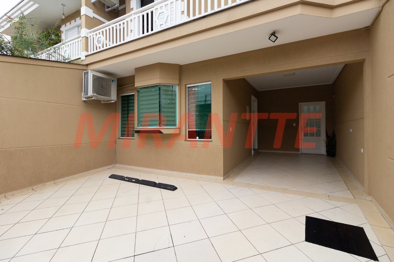Sobrado de 136m² com 3 quartos em Vila Pauliceia