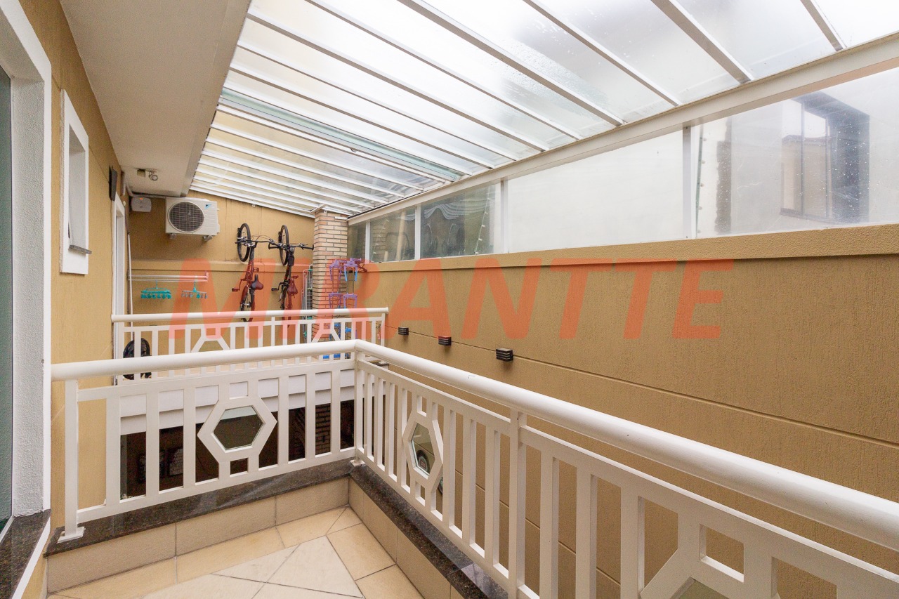 Sobrado de 136m² com 3 quartos em Vila Pauliceia