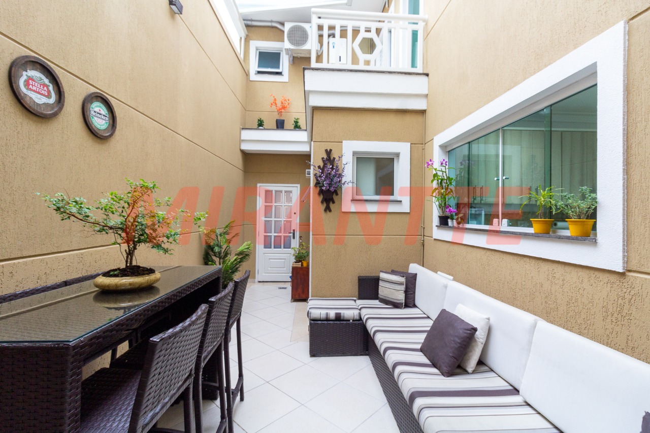 Sobrado de 136m² com 3 quartos em Vila Pauliceia