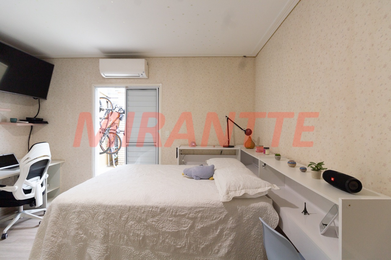 Sobrado de 136m² com 3 quartos em Vila Pauliceia