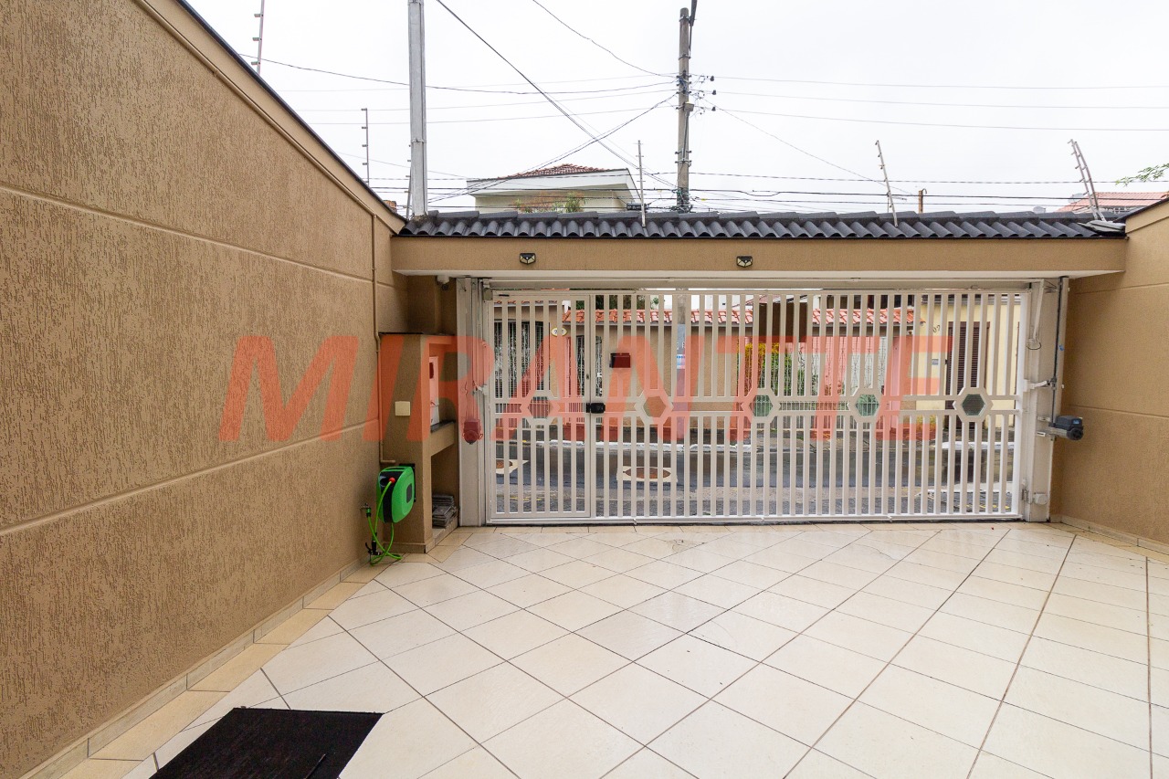 Sobrado de 136m² com 3 quartos em Vila Pauliceia