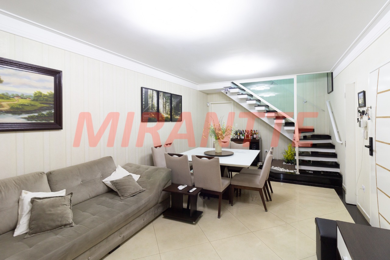 Sobrado de 136m² com 3 quartos em Vila Pauliceia
